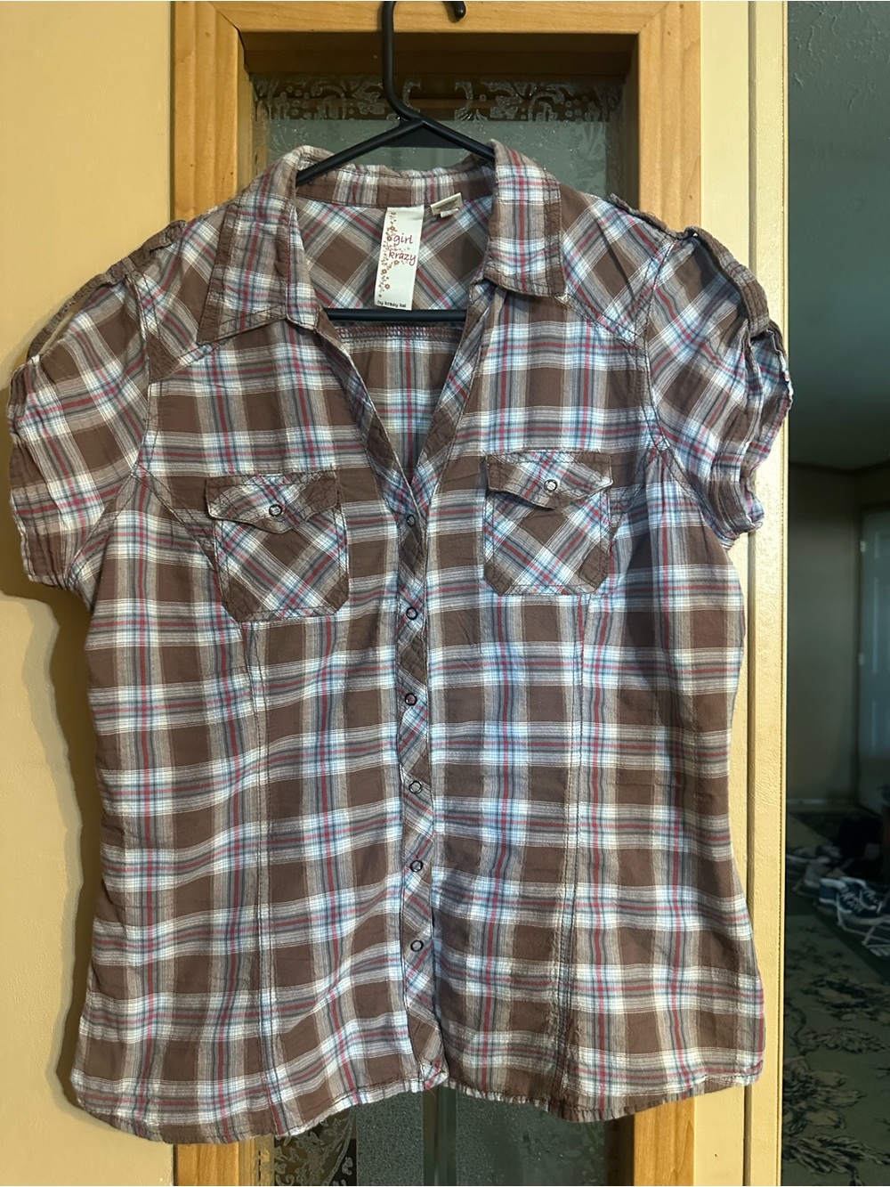 Girl Krazy. Women’s Western Brown Plaid Short-Sleeve Shirt - Casual Button-Up